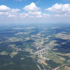 Flugwegposition um 12:45:11: Aufgenommen in der Nähe von Gemeinde Litschau, Österreich in 1737 Meter